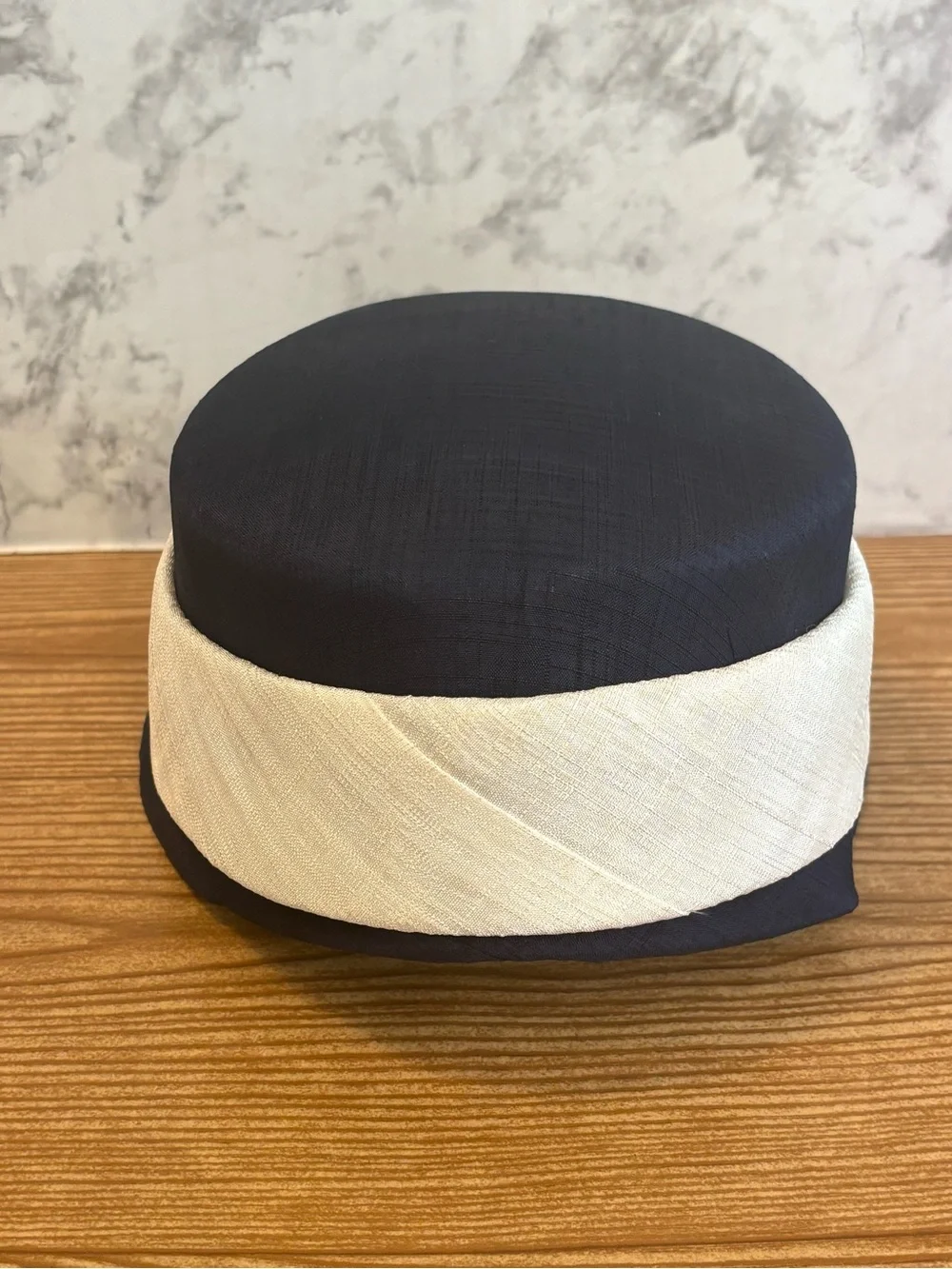 Vintage 60s Navy Blue Fabric Cloche Bucket Hat Off White Ribbon Bow Accent - Picture 5 of 10